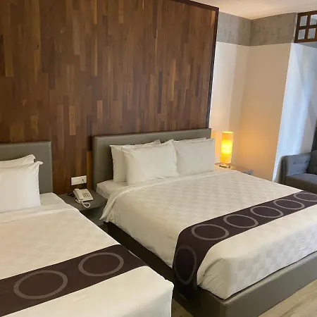 Frame Hotel